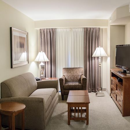 Staybridge Suites Wilmington East By Ihg Esterno foto